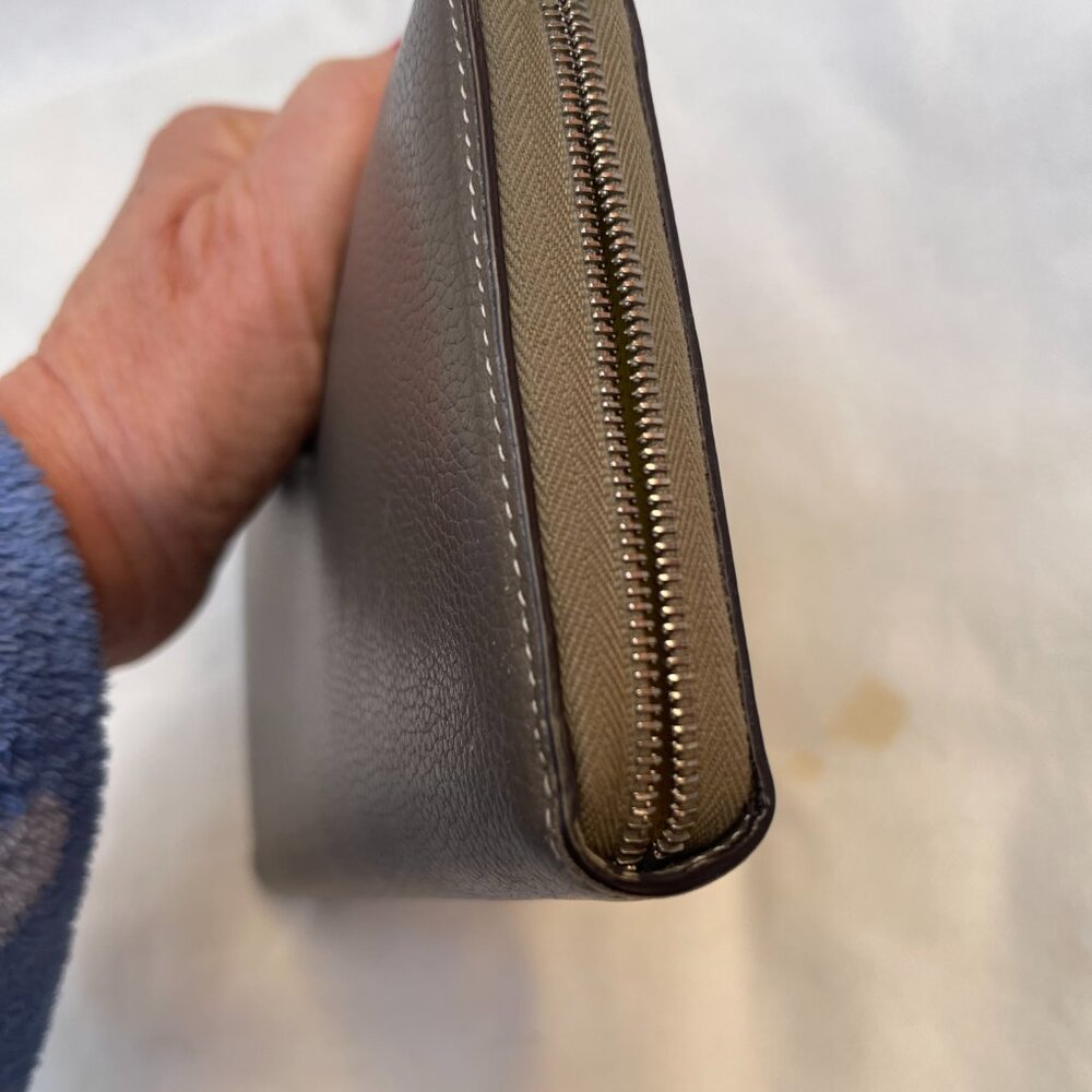 Celine zip around Continental wallet - Picture 12 of 13